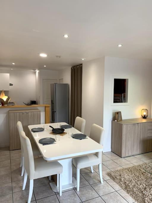 Appartement Cosy Lons - Montmorot Eksteriør billede